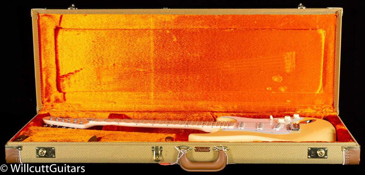 Fender Yngwie Malmsteen Stratocaster Scalloped Maple Fingerboard Vintage White