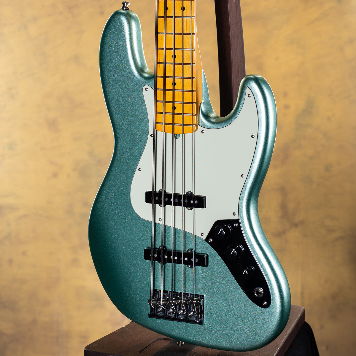 2023 Fender American Professional II Jazz Bass V Maple Fingerboard Mystic Surf Green