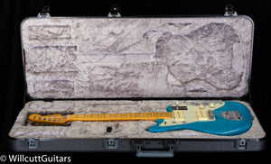 Fender American Professional II Jazzmaster Maple Fingerboard Miami Blue (974)