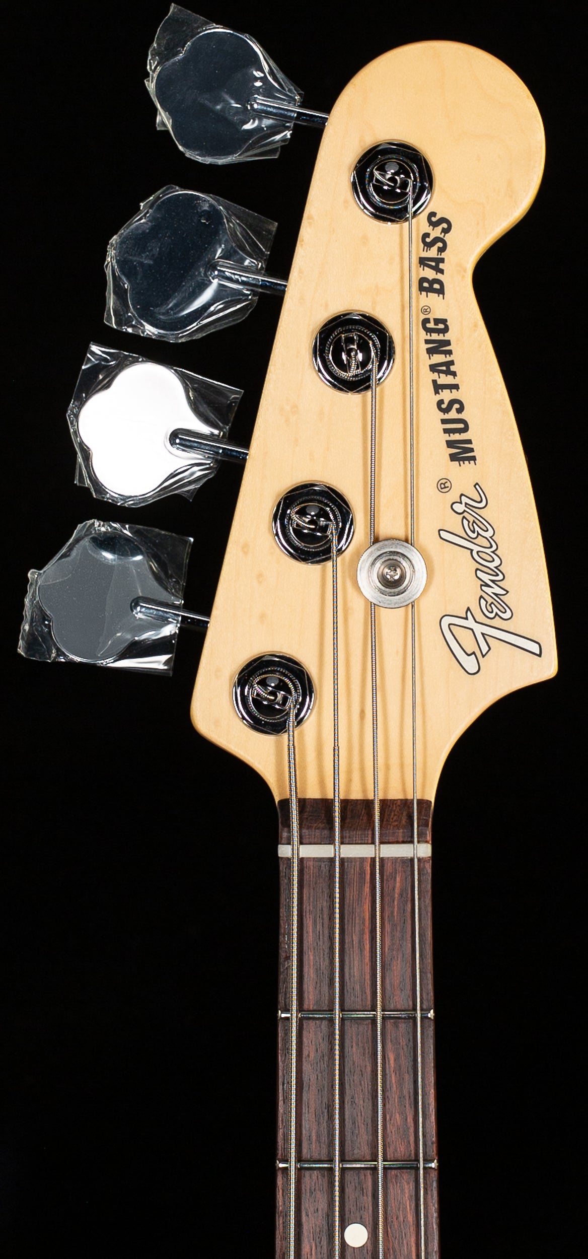 Fender American Performer Mustang Bass Rosewood Fingerboard Aubergine (805)
