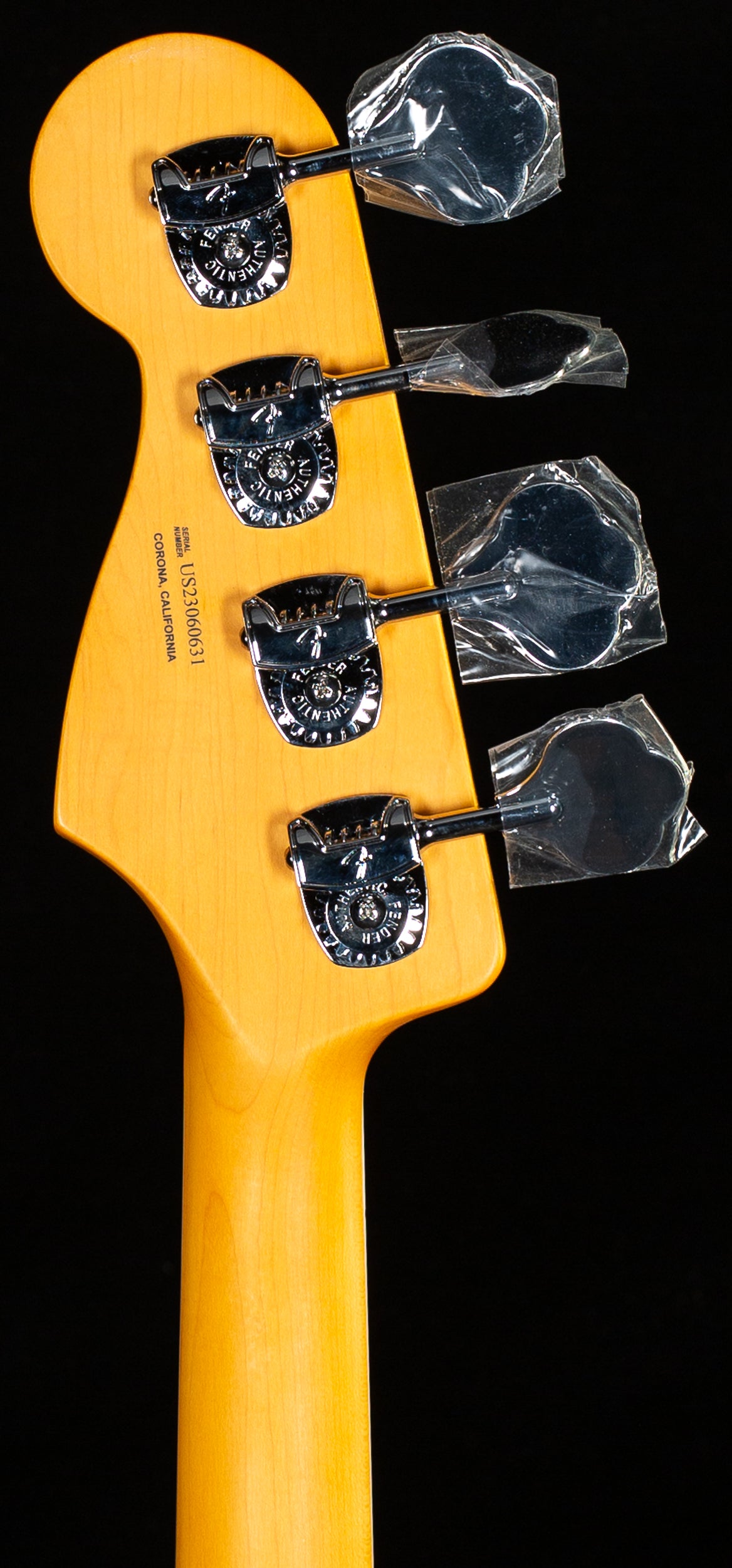 Fender American Ultra Jazz Bass Rosewood Fingerboard Arctic Pearl (631)