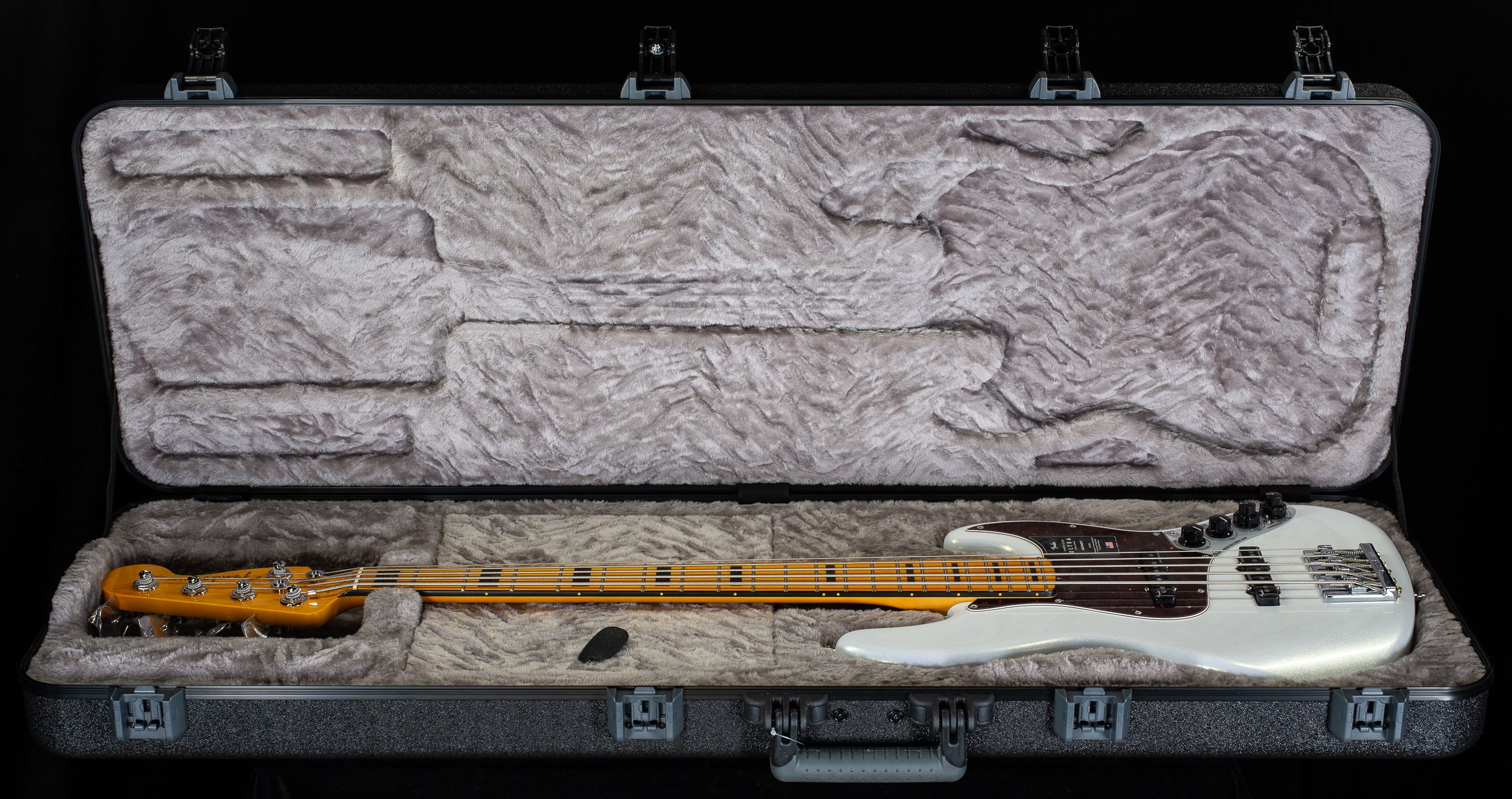 Fender American Ultra Jazz Bass V Maple Fingerboard Arctic Pearl ...