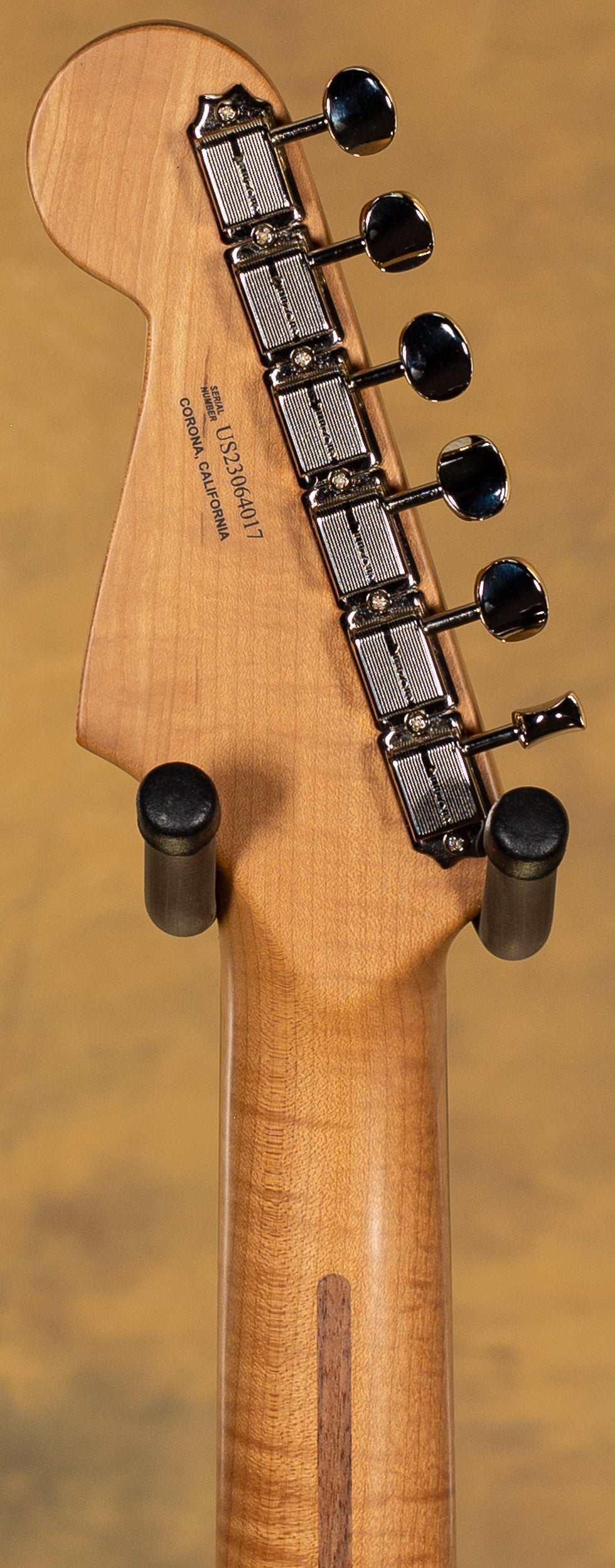 2023 Fender Suona Stratocaster Thinline