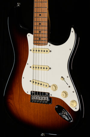 Fender American Professional II Stratocaster Roasted Maple Neck 2 Color Sunburst (305)