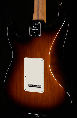 Fender American Professional II Stratocaster Roasted Maple Neck 2 Color Sunburst (305)