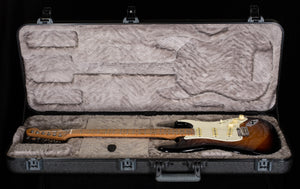 Fender American Professional II Stratocaster Roasted Maple Neck 2 Color Sunburst (305)