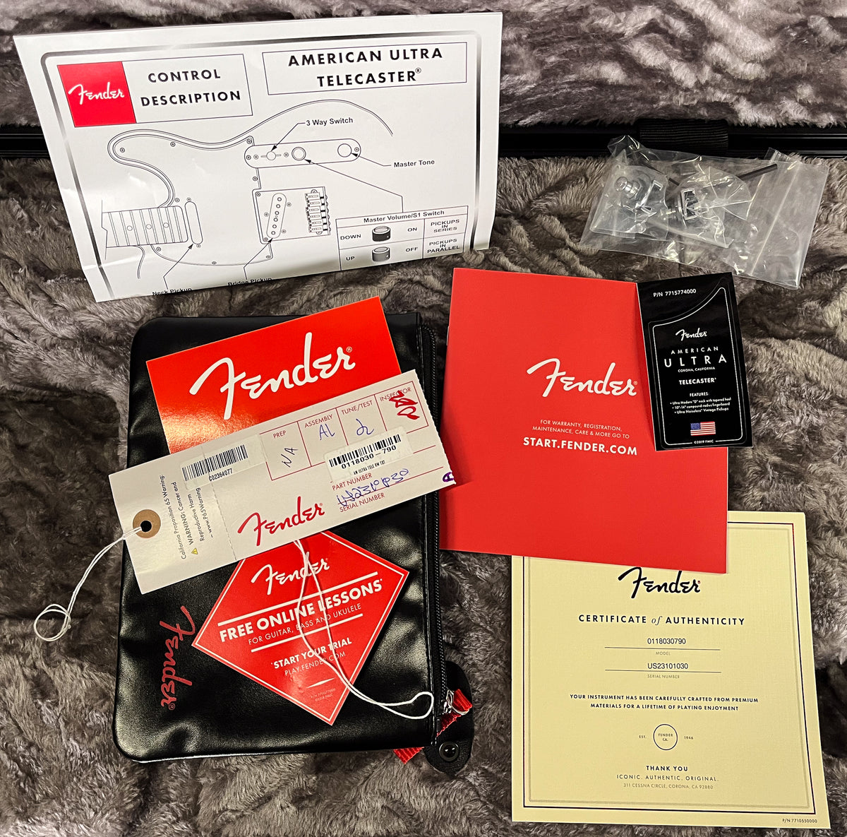 Fender American Ultra Telecaster Rosewood Fingerboard Texas Tea (030)