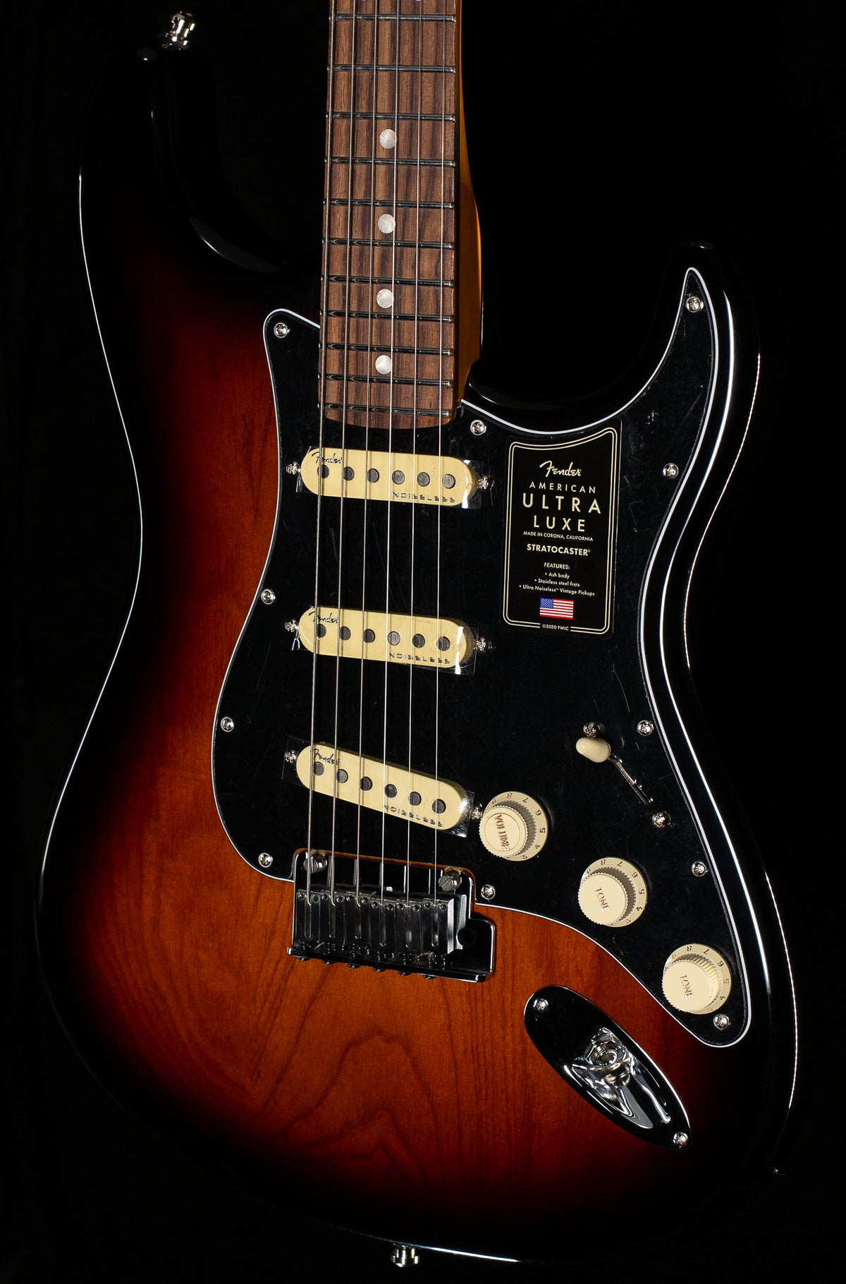 Fender American Ultra Luxe Stratocaster Rosewood Fingerboard 2-Color Sunburst (484)