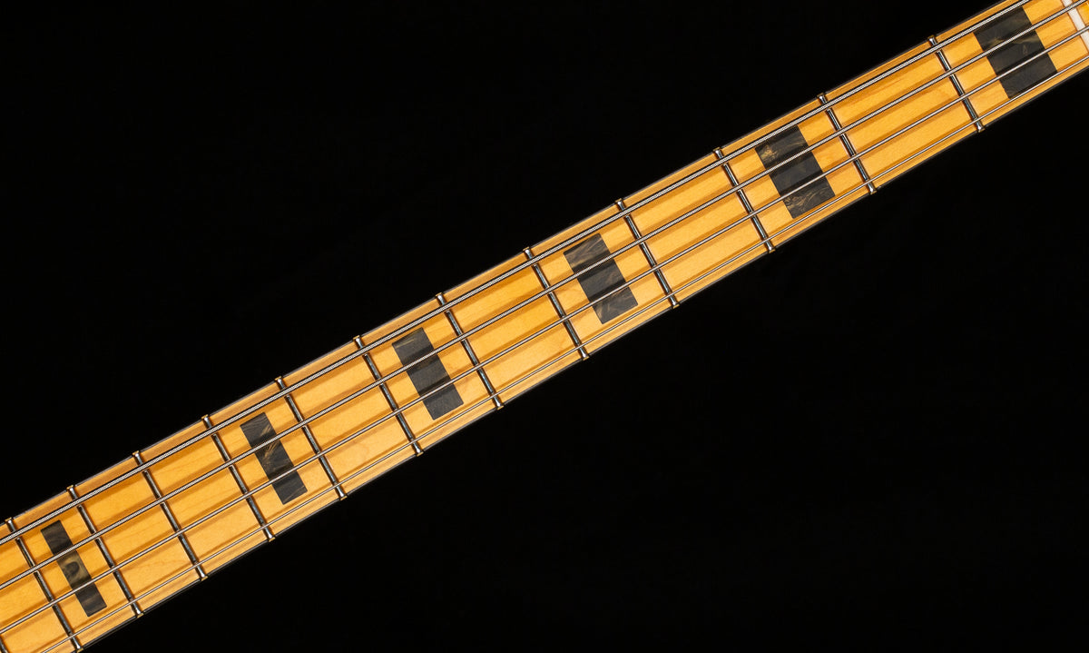 Fender American Ultra Jazz Bass Maple Fingerboard Texas Tea (908)