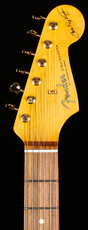 Fender Stevie Ray Vaughan Stratocaster 3-Color Sunburst (732)