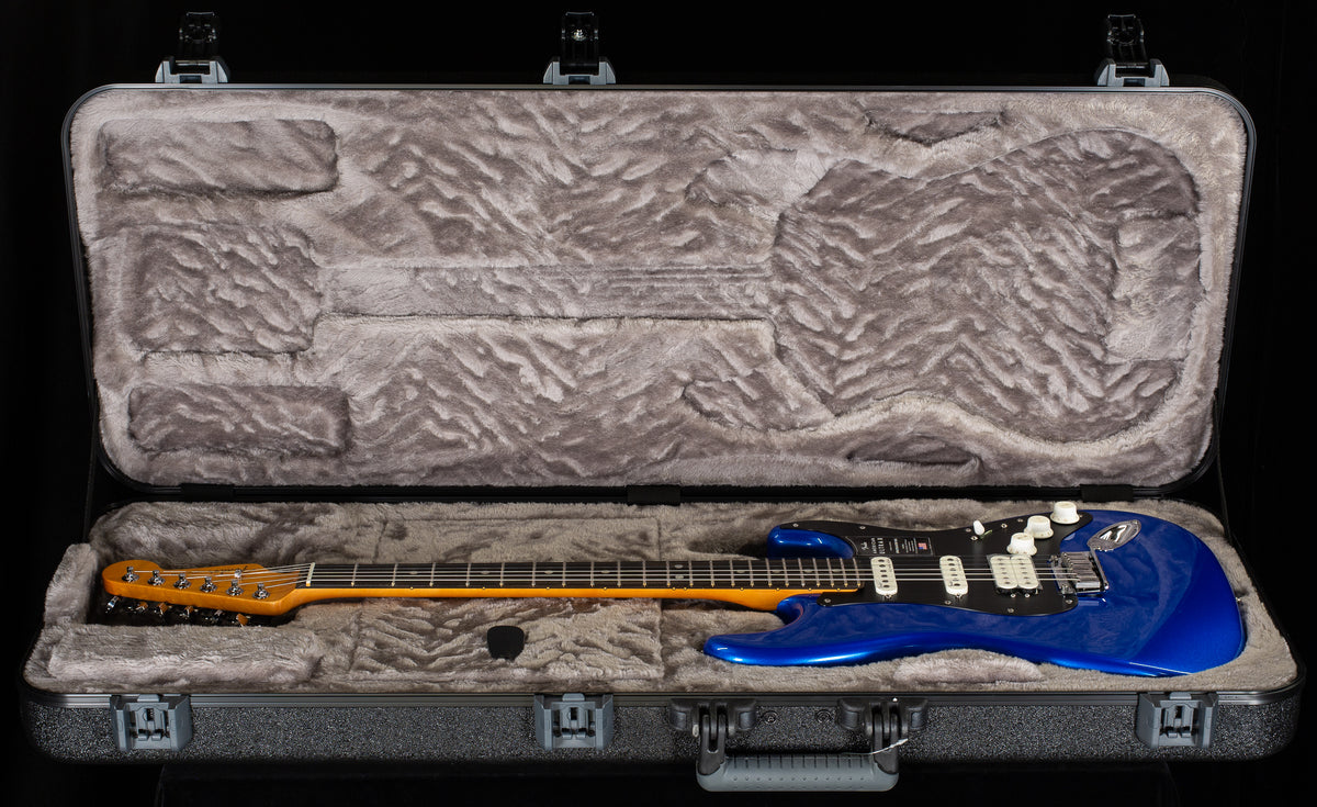 Fender American Ultra II Stratocaster HSS Ebony Fingerboard Noble Blue (356)