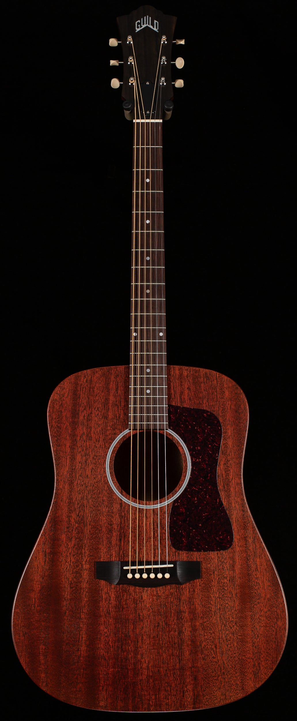 Guild D-20 Natural (032)