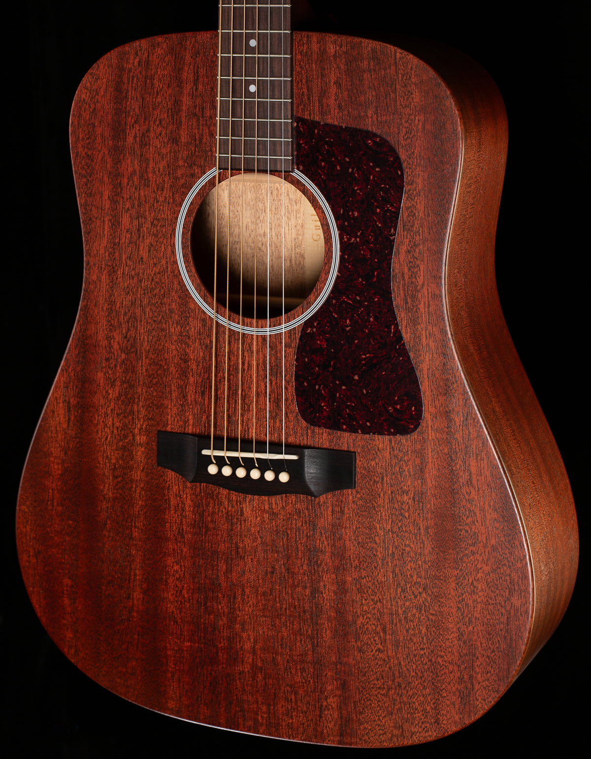 Guild D-20 Natural (032)