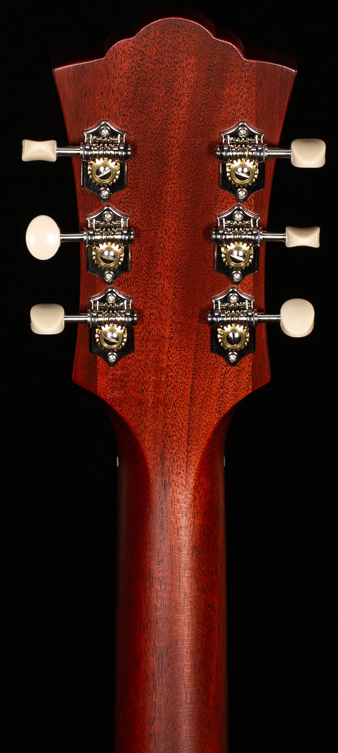 Guild D-20 Natural (032)