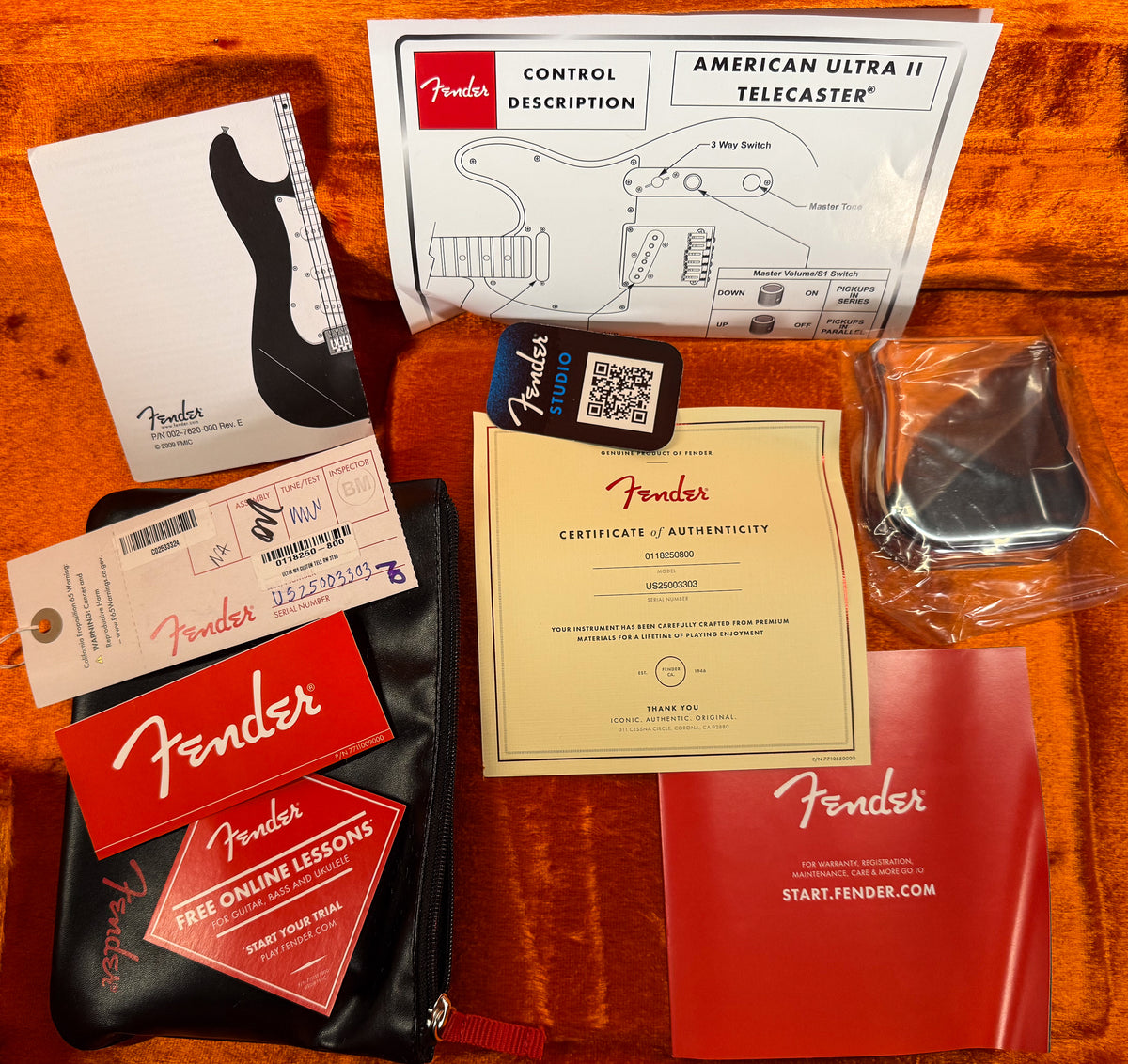 Fender American Ultra Luxe Vintage &#39;60s Telecaster Custom Rosewood Fingerboard 3-Color Sunburst (303)