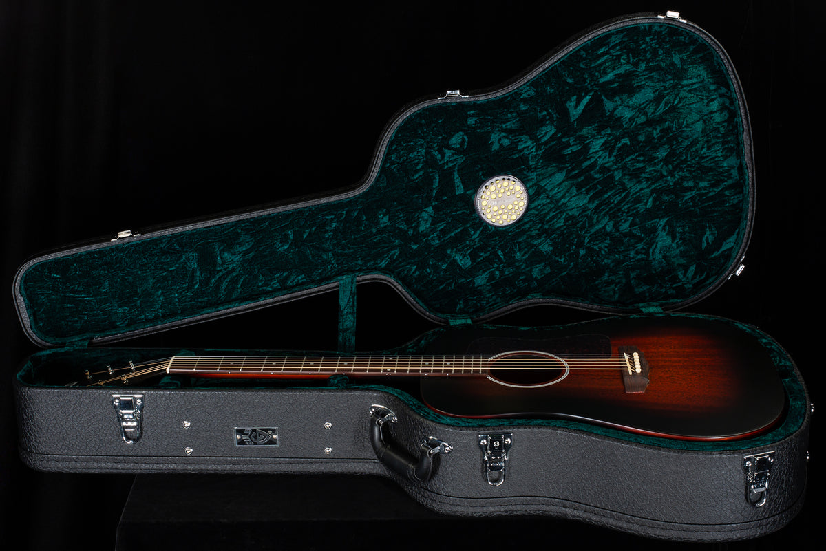 Guild D-20 Vintage Sunburst (036)