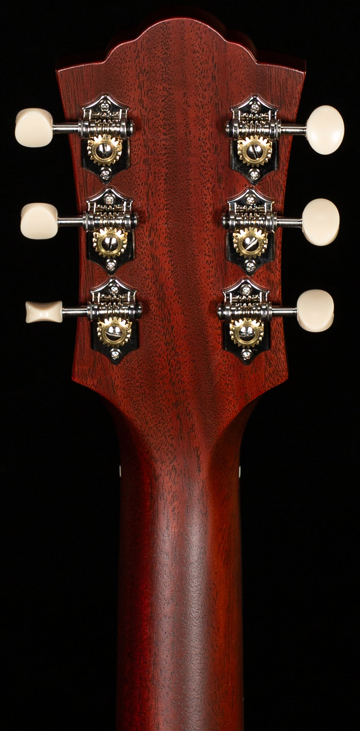 Guild M-20 Natural Mahogany (390)
