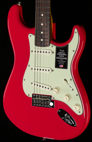Fender American Professional Classic Stratocaster Rosewood Fingerboard Faded Dakota Red (557)