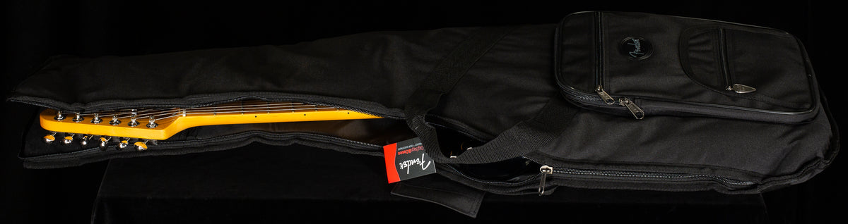 Fender American Professional Classic Stratocaster Maple Fingerboard 3-Color Sunburst (908)