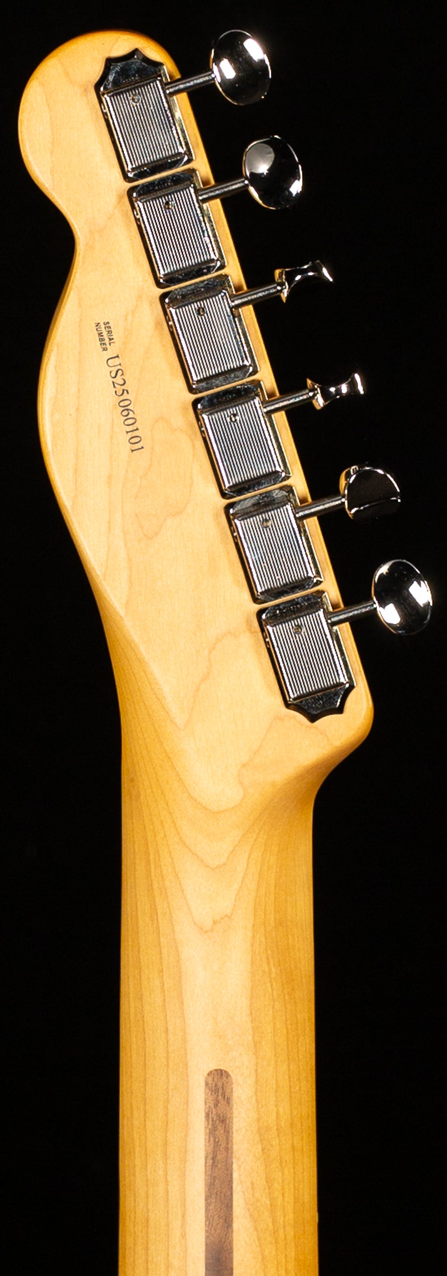 Fender American Professional Classic Telecaster Rosewood Fingerboard 3-Color Sunburst (101)