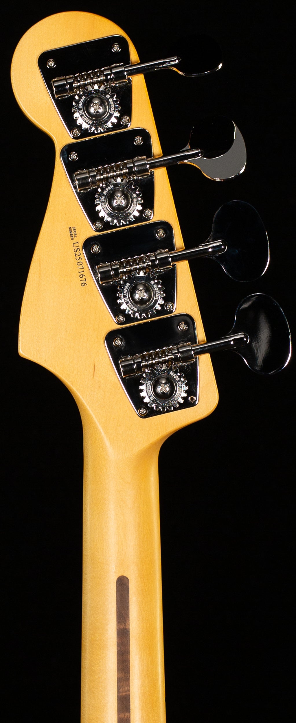 Fender American Professional Classic Jazz Bass Maple Fingerboard Faded Dakota Red (676)