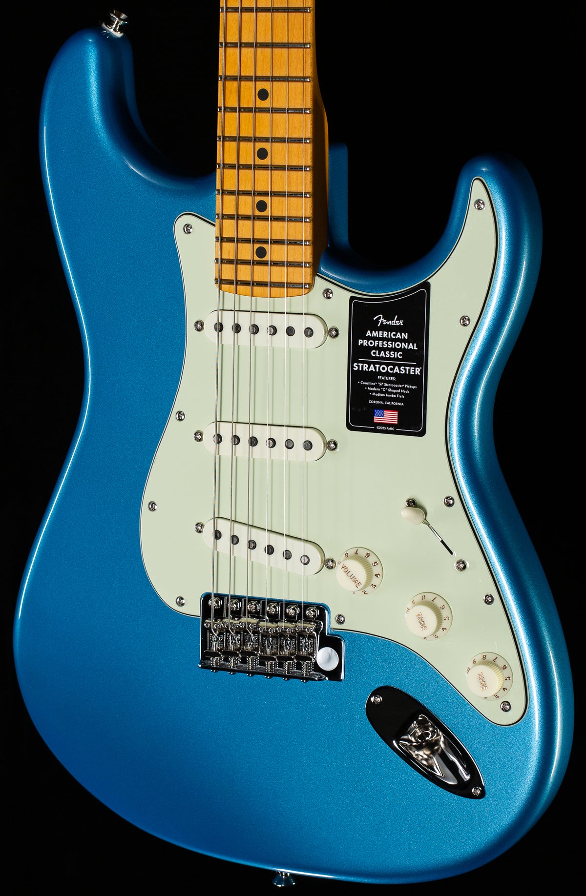 Fender American Professional Classic Stratocaster Maple Fingerboard Faded Lake Placid Blue (494)