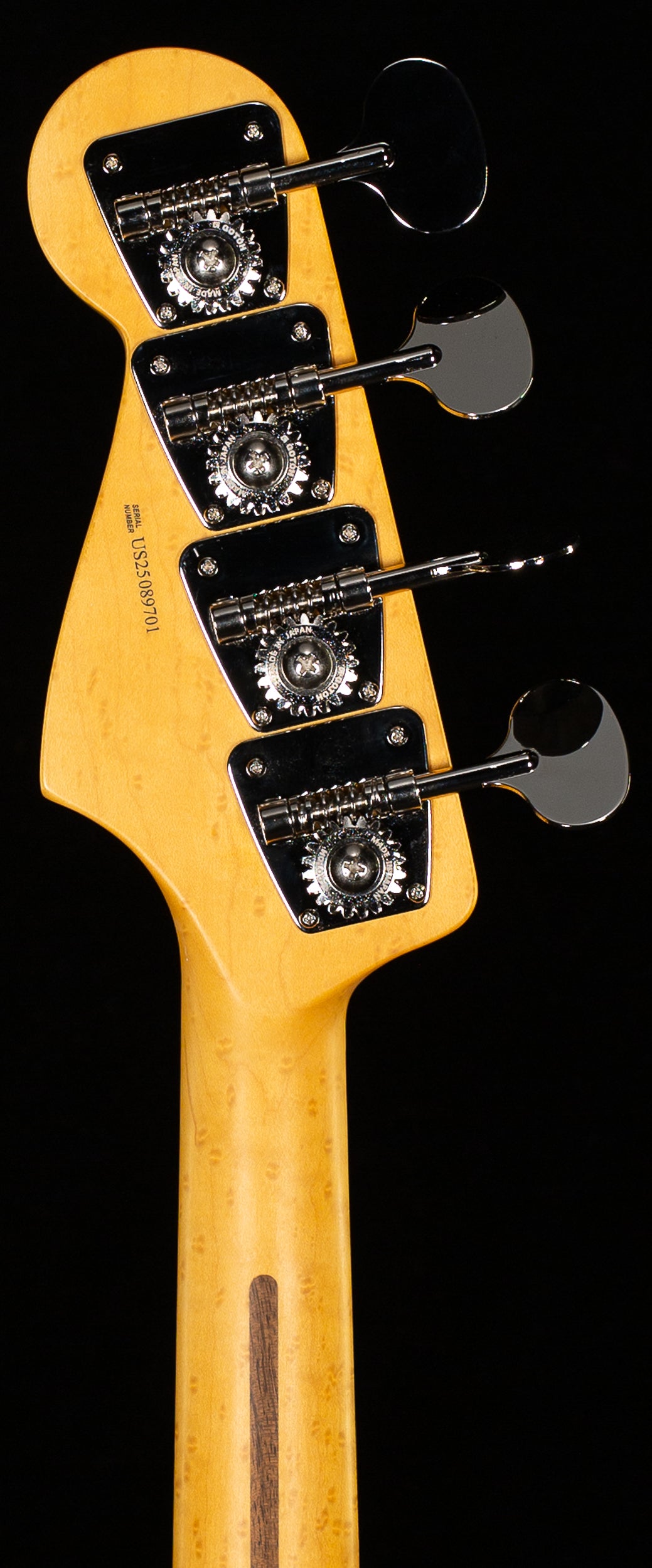 Fender American Professional Classic Jazz Bass, Rosewood Fingerboard, 3-Color Sunburst (701)