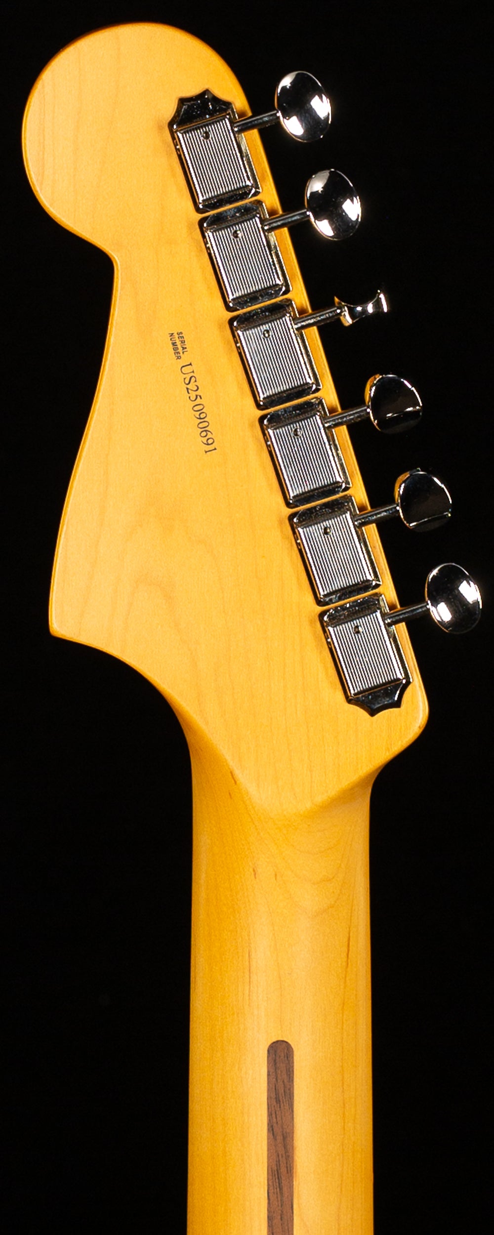 Fender American Professional Classic Jazzmaster Rosewood Fingerboard 3-Color Sunburst (691)