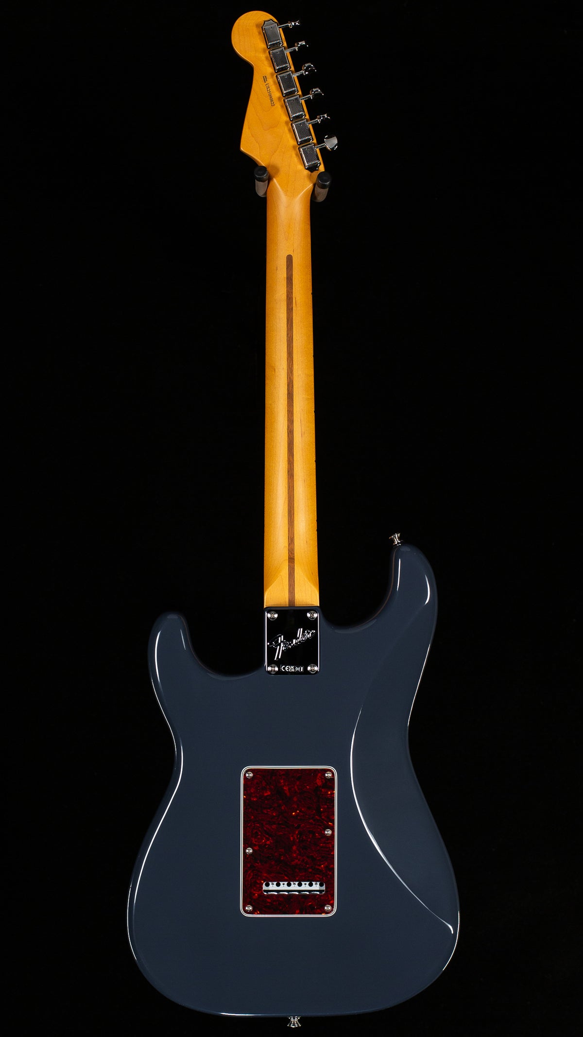 Fender American Professional Classic Stratocaster HSS Maple Fingerboard Faded Black (822)