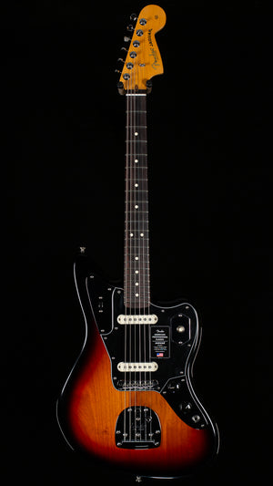 Fender American Professional Classic Jaguar Rosewood Fingerboard 3-Color Sunburst (000)