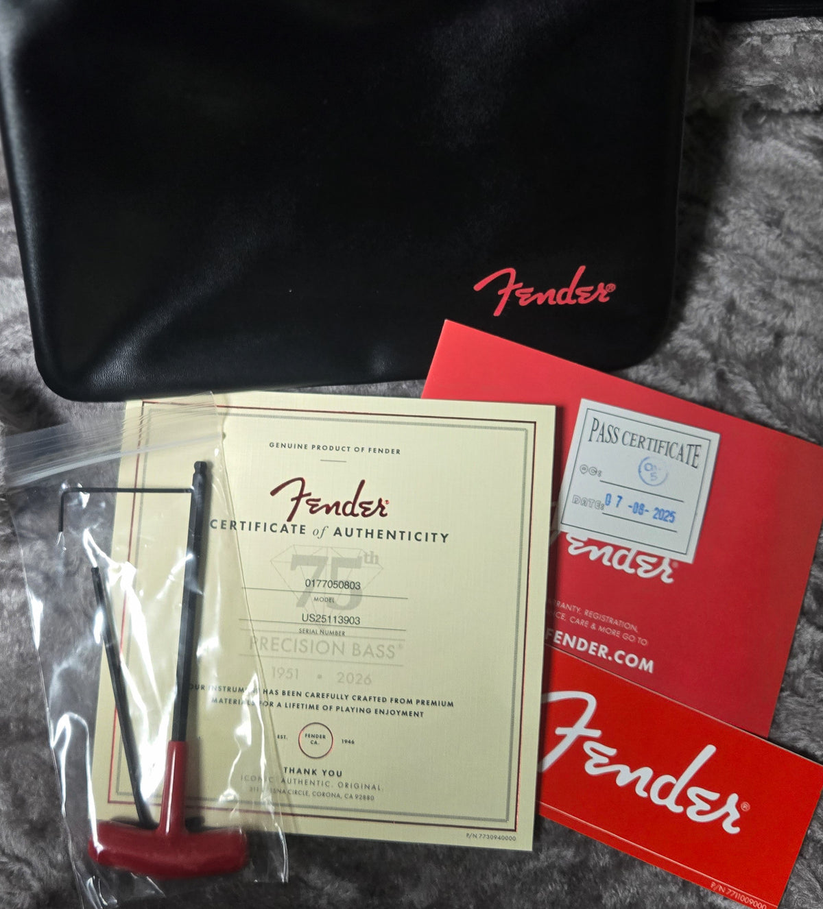 Fender 75th Anniversary American Professional PJ Bass Rosewood Fingerboard 2-Color Sunburst (903)