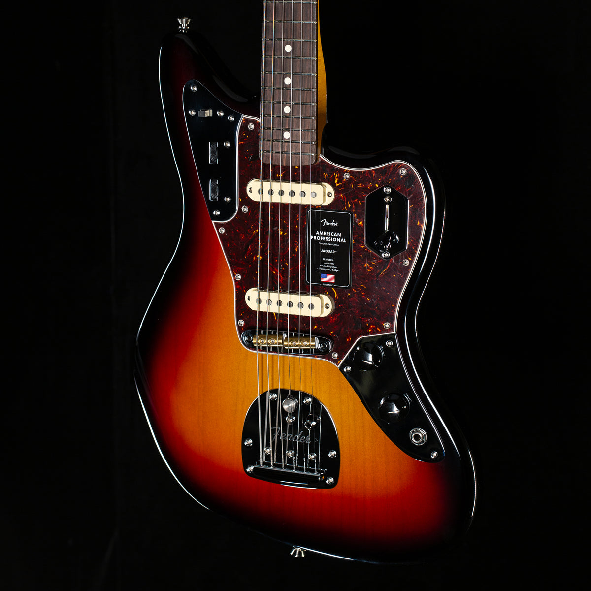 Fender American Professional Jaguar Rosewood Fingerboard 3-Color Sunburst (505)