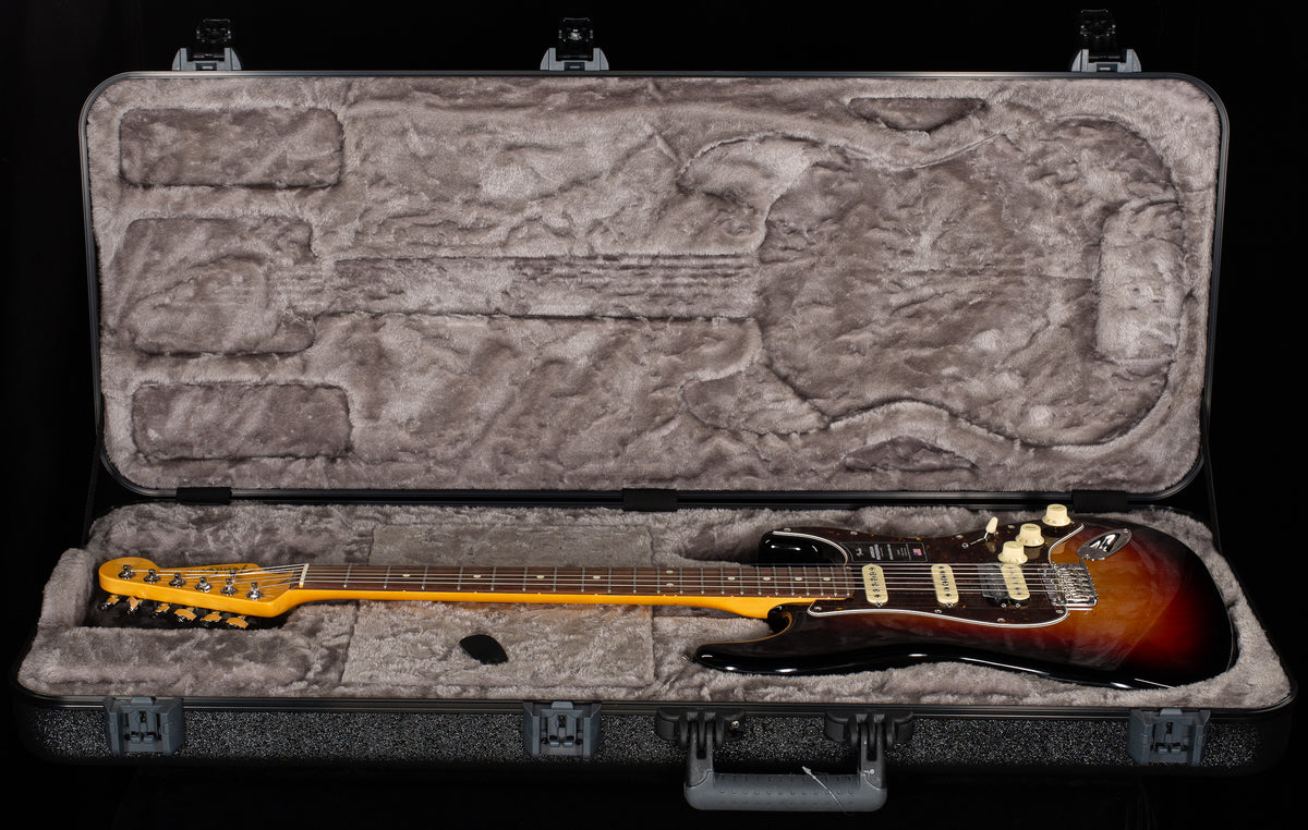 Fender American Professional Stratocaster HSS 3-Color Sunburst (538)