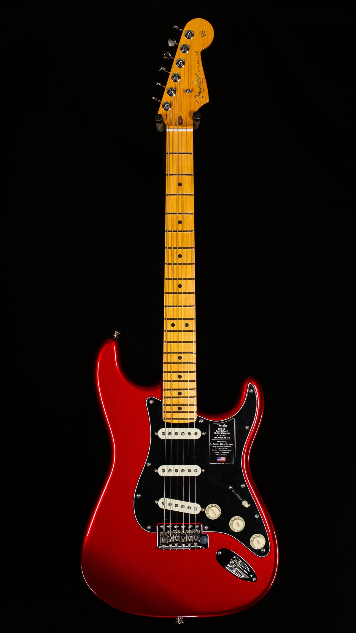 Fender Limited Edition American Professional Classic Stratocaster Silent System Candy Apple Red (561)