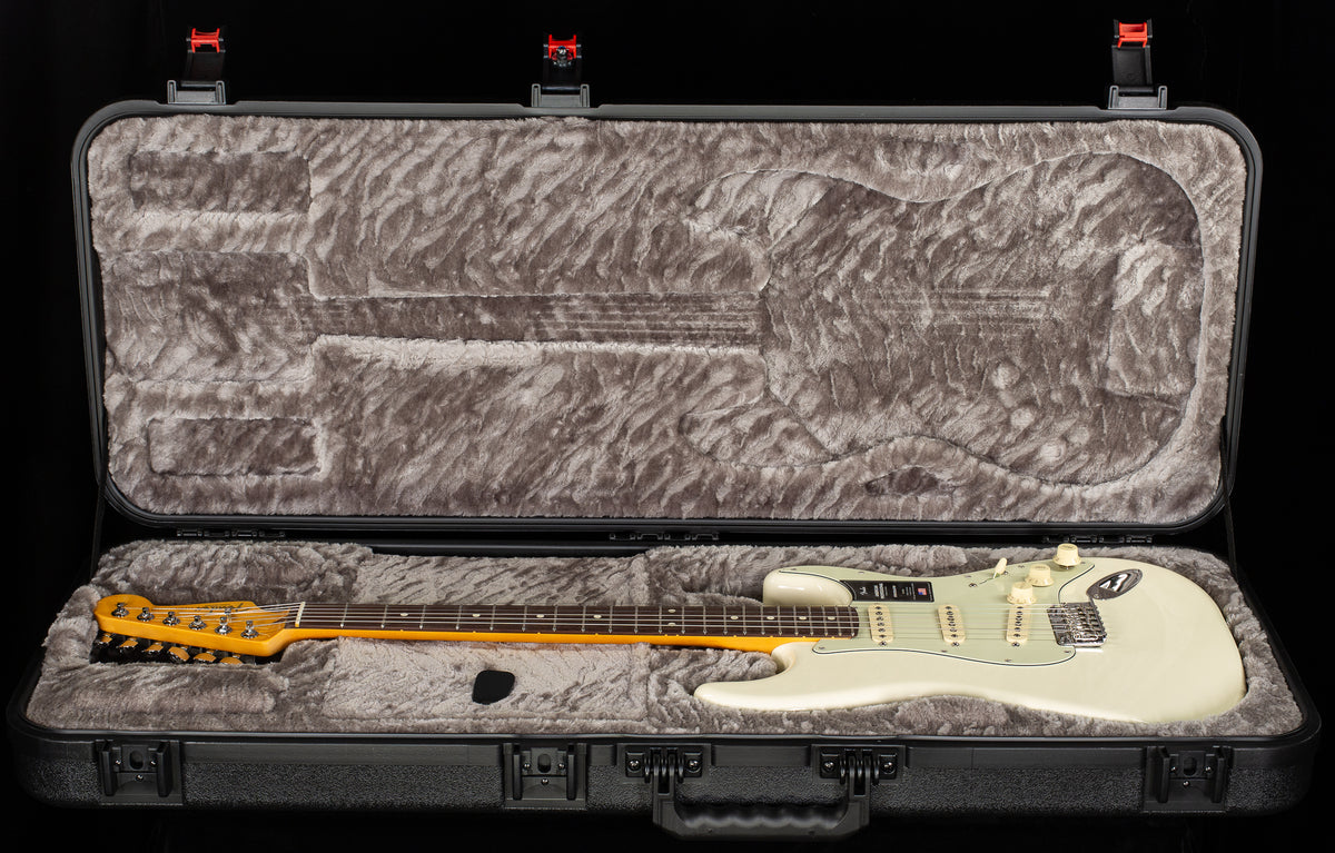 Fender American Professional Stratocaster, Rosewood Fingerboard, Olympic White (593)