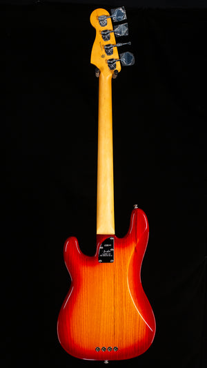 Fender American Professional Precision Bass Aged Cherry Burst (833)