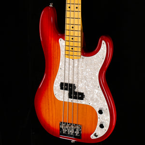 Fender American Professional Precision Bass Aged Cherry Burst (833)