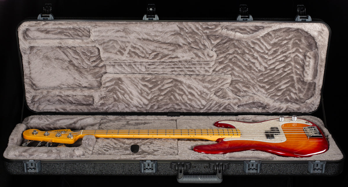 Fender American Professional Precision Bass Aged Cherry Burst (833)