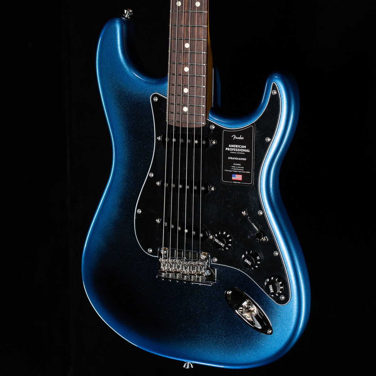 Fender American Professional Stratocaster Dark Night (728)
