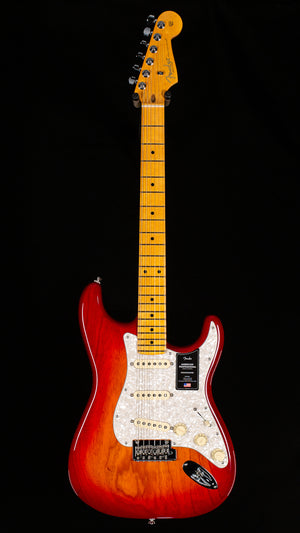 Fender American Professional Stratocaster Aged Cherry Burst (596)