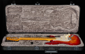 Fender American Professional Stratocaster Aged Cherry Burst (596)