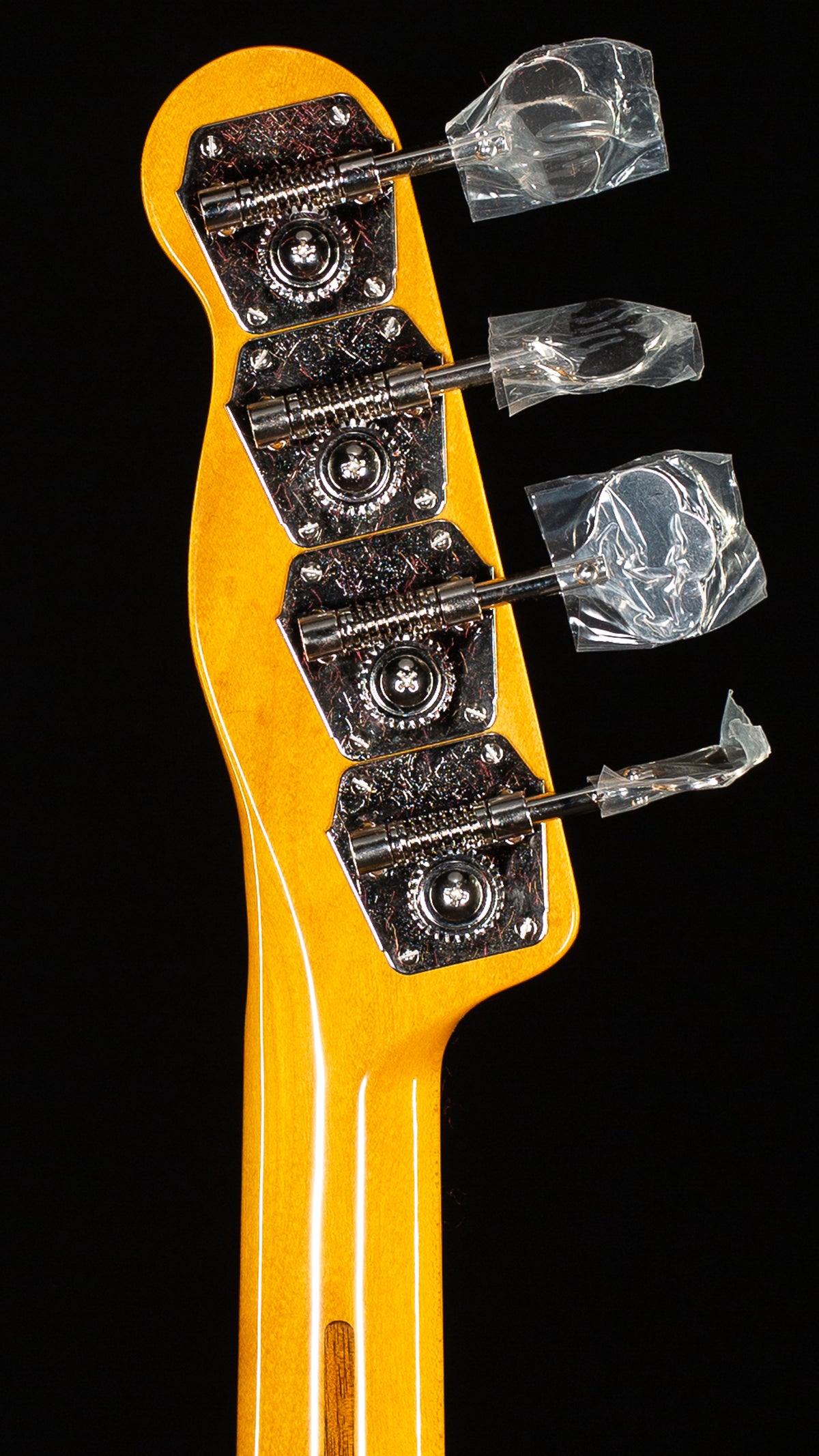 Fender 75th Anniversary American Vintage II 1951 Precision Bass Maple Fingerboard Butterscotch Blonde (036)