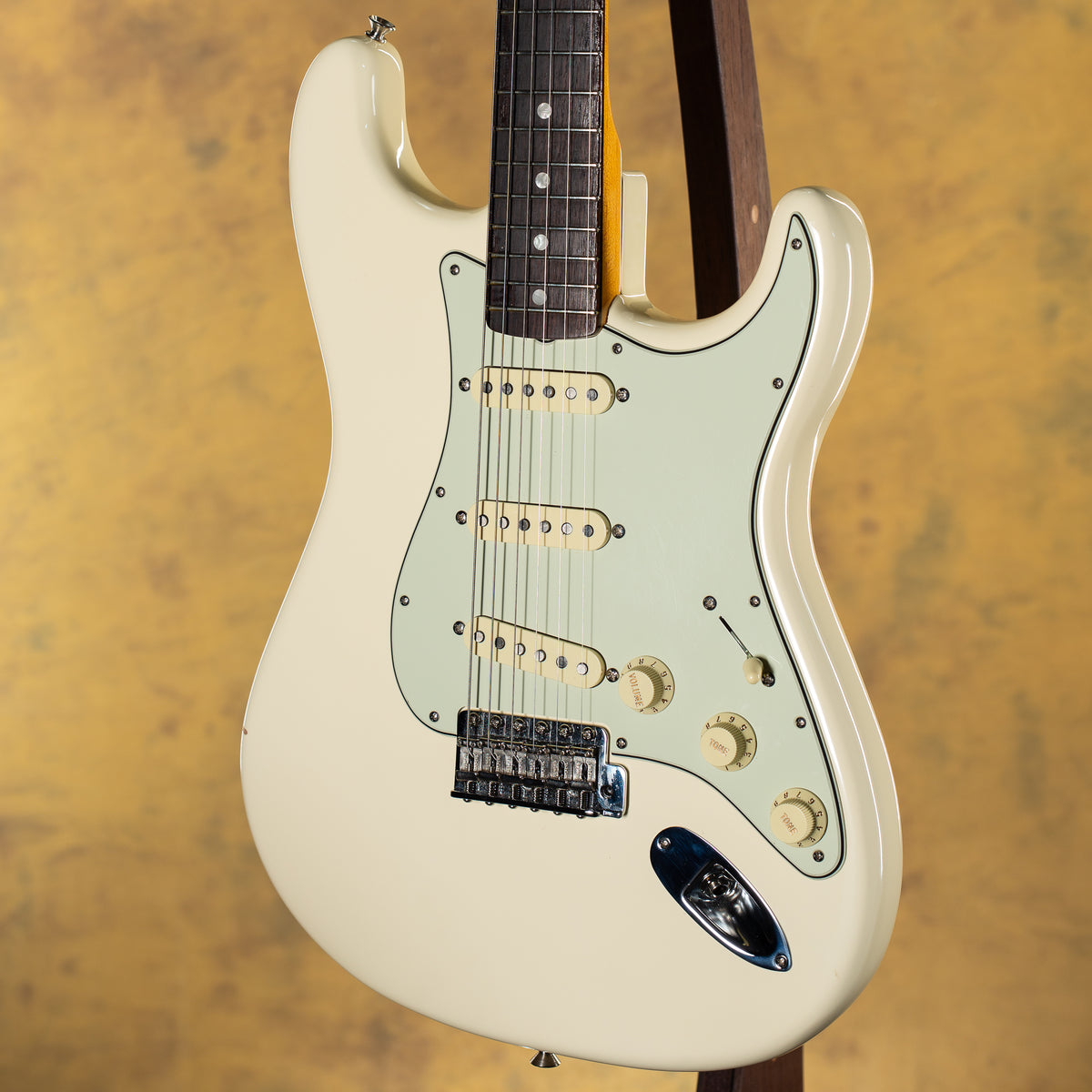2022 Fender American Original 60s Stratocaster Olympic White