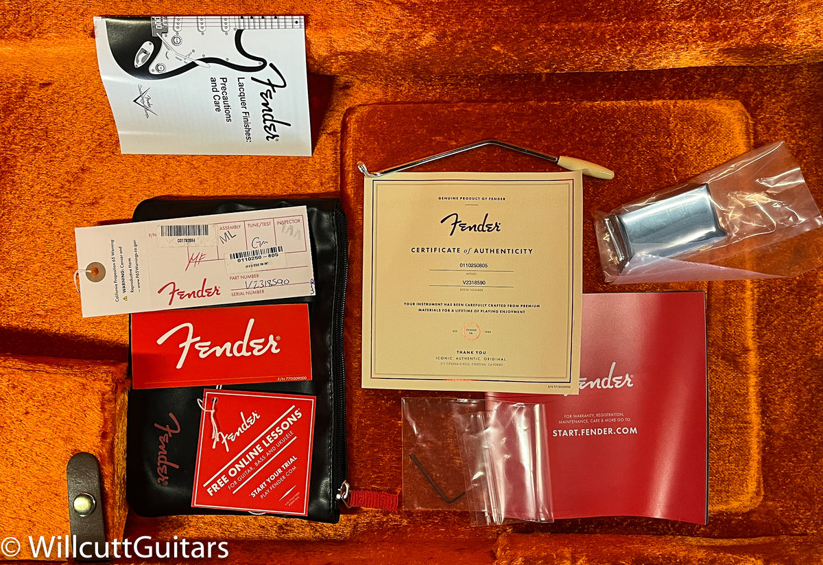 Fender American Vintage II 1961 Stratocaster Rosewood Fingerboard Olympic White (590)