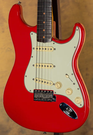 2023 Fender American Vintage II 1961 Stratocaster Rosewood Fingerboard Fiesta Red