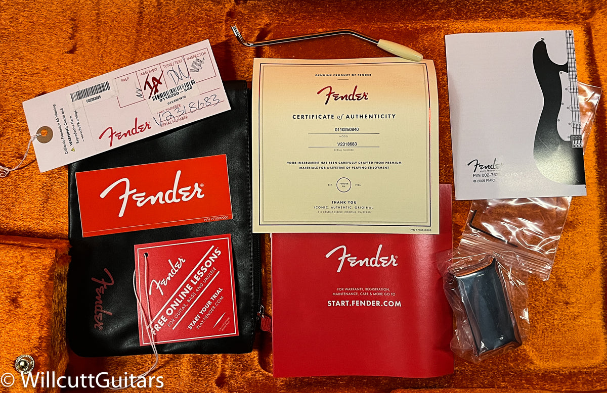Fender American Vintage II 1961 Stratocaster Rosewood Fingerboard Fiesta Red (683)