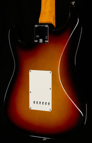 Fender American Vintage II 1961 Stratocaster, Rosewood Fingerboard, 3-Color Sunburst (458)
