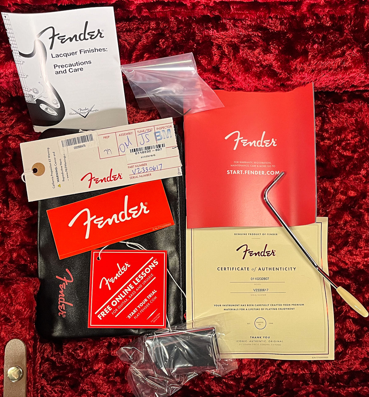 Fender American Vintage II 1957 Stratocaster Maple Fingerboard Vintage Blonde (617)