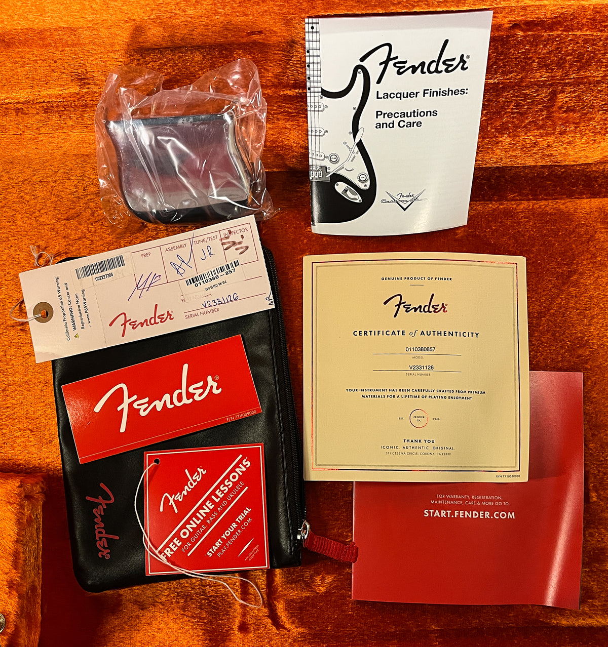 Fender American Vintage II 1963 Telecaster Rosewood Fingerboard Surf Green (126)