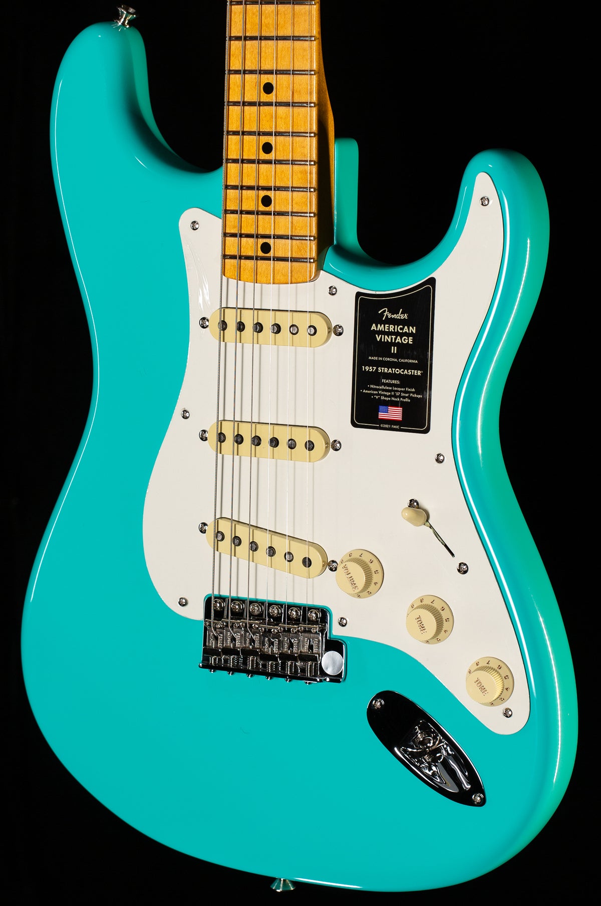 Fender American Vintage II 1957 Stratocaster Maple Fingerboard Sea Foam Green (371)